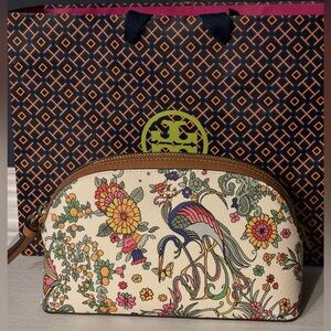 Tory Burch Kerrington Cosmetic Case New Ivory MFO Paradise Floral